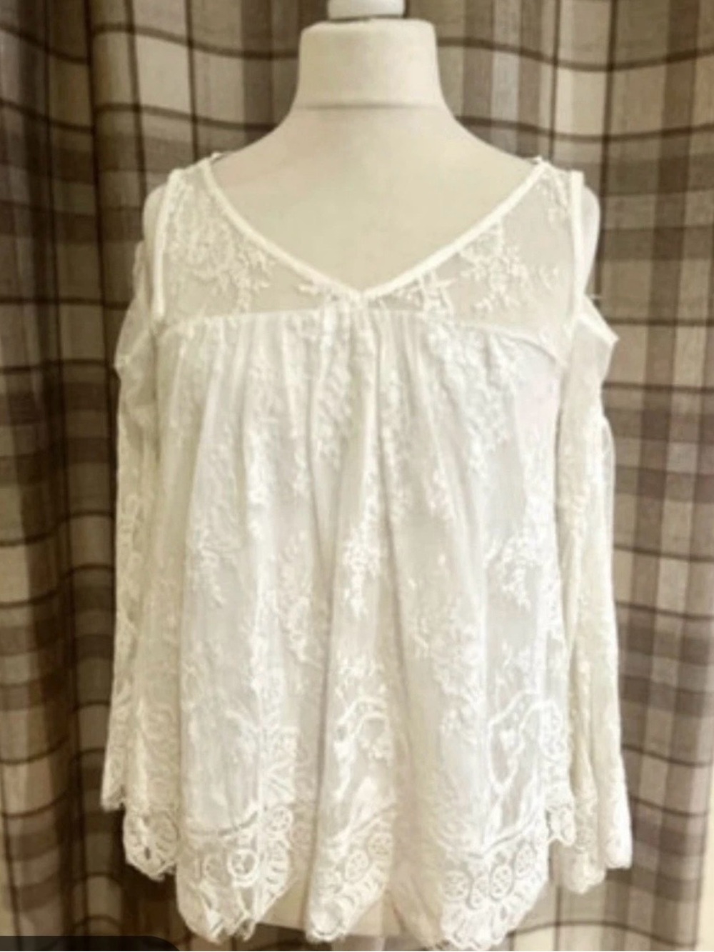 Abercrombie & Fitch White Lace Off Shoulder Blouse Top Size XS